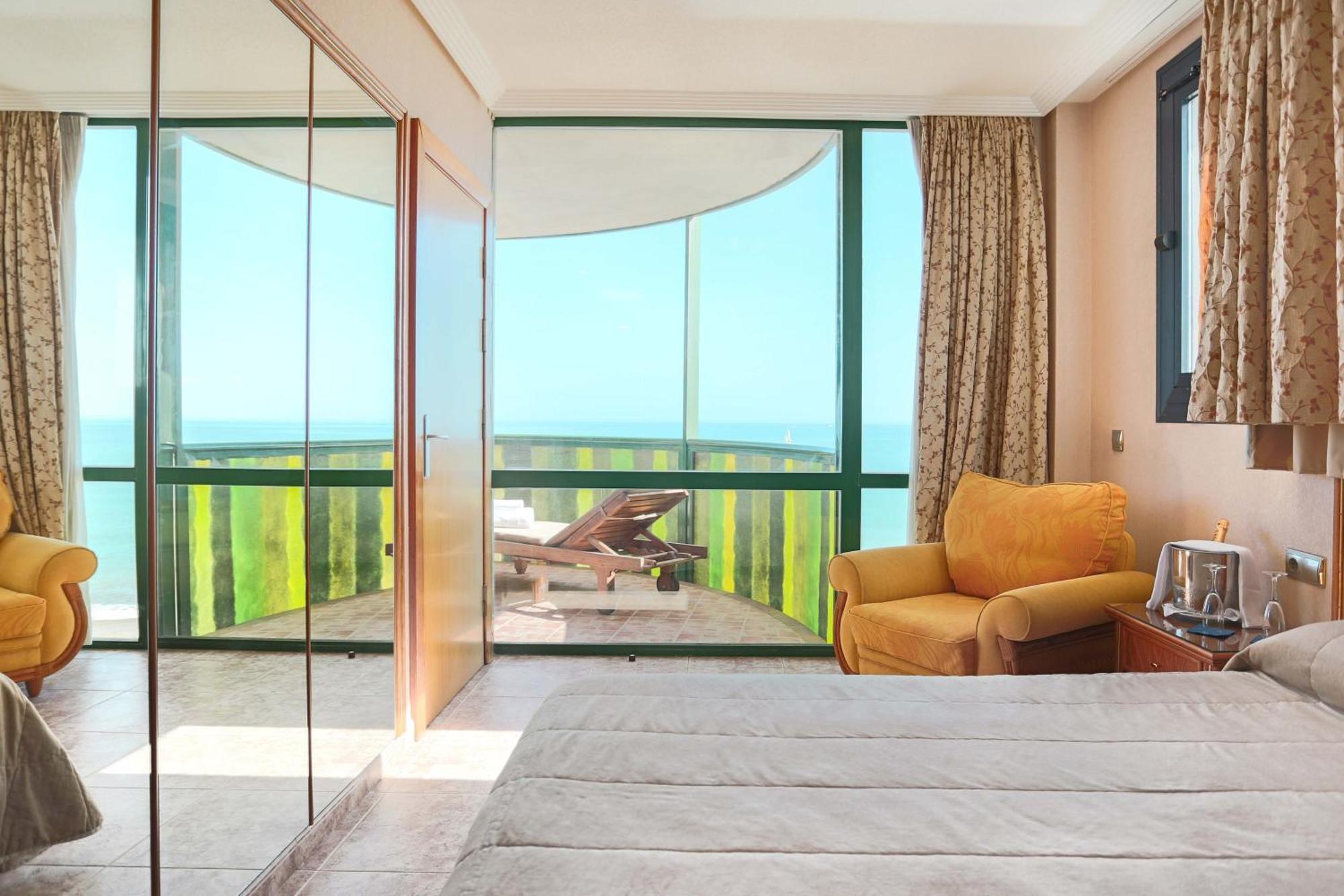 Kaktus Hotel Kaktus Albir L'Alfas del Pi Bilik gambar